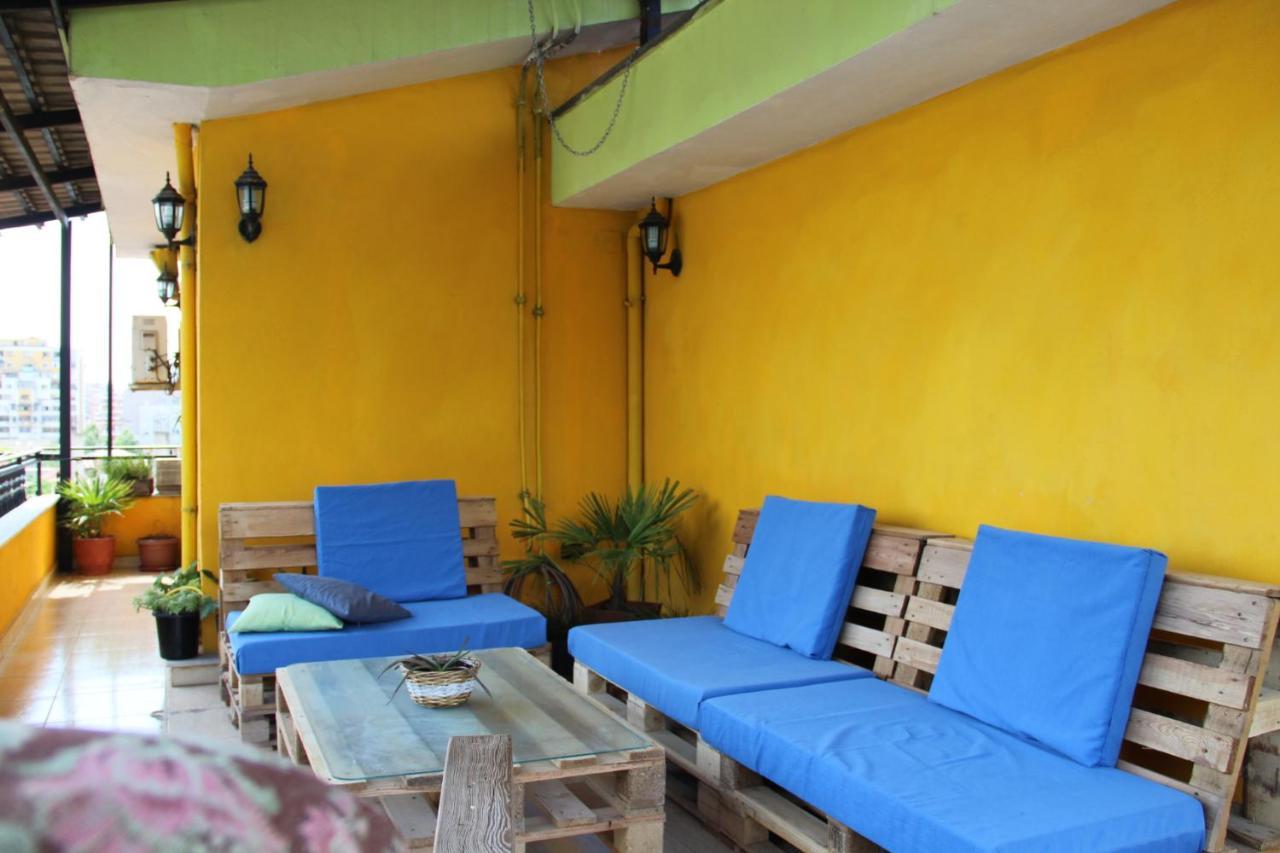 Cozy Big Apartment With Balcony ติรานา ภายนอก รูปภาพ