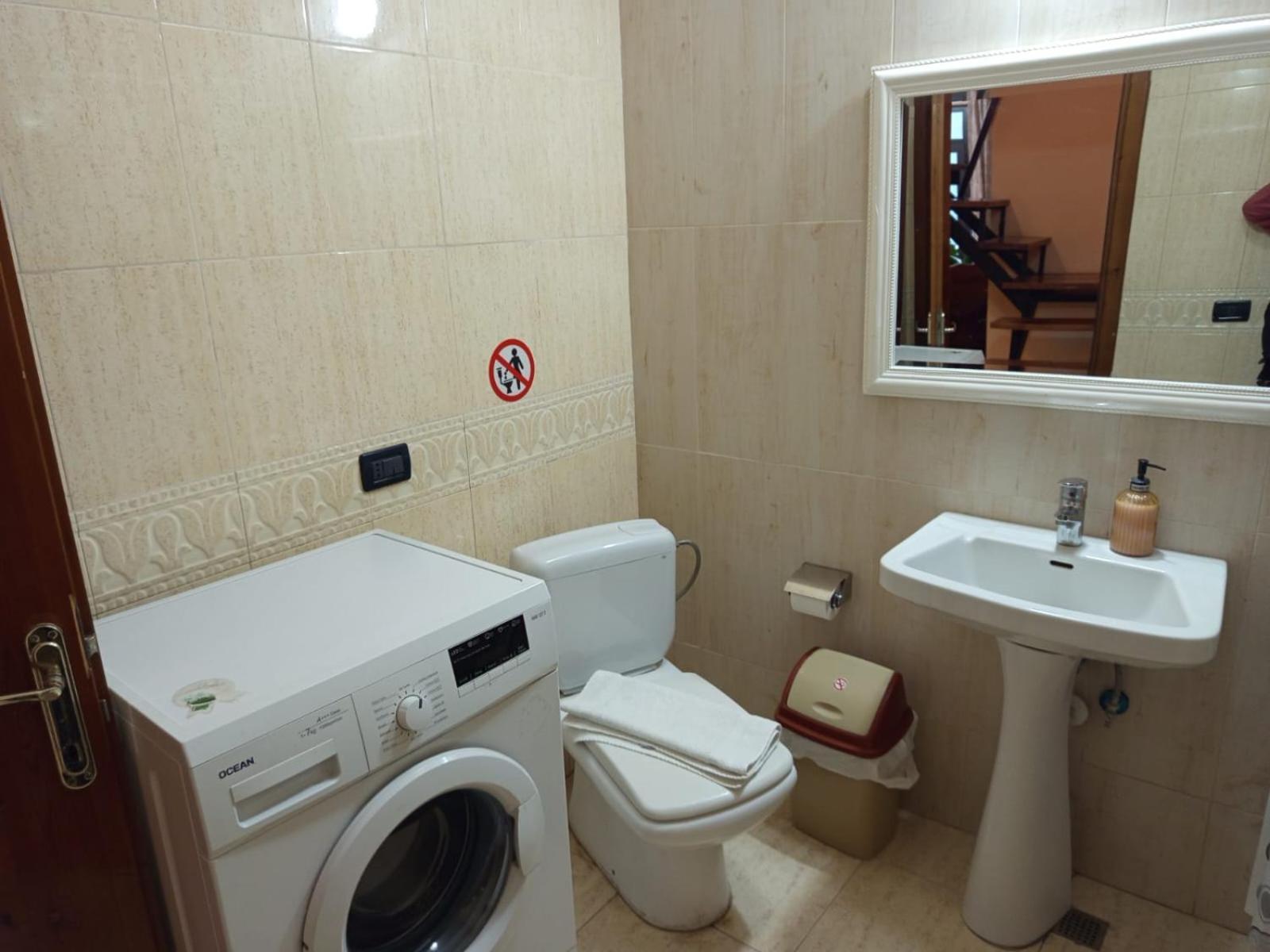 Cozy Big Apartment With Balcony ติรานา ภายนอก รูปภาพ