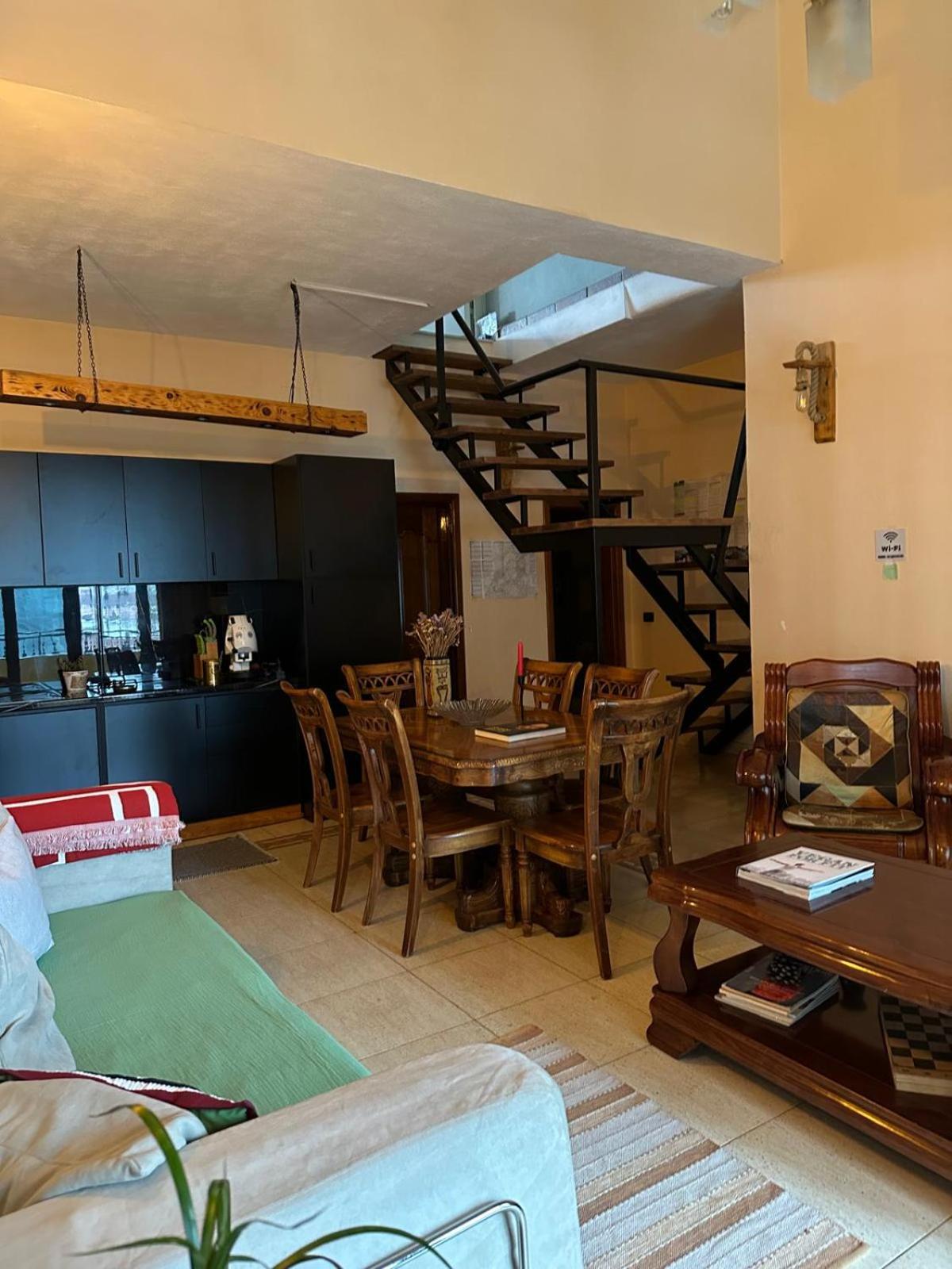 Cozy Big Apartment With Balcony ติรานา ภายนอก รูปภาพ